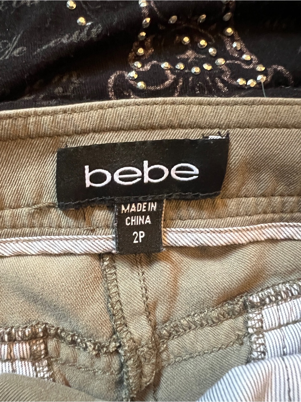 Bebe cargo capris - Picture 3 of 4